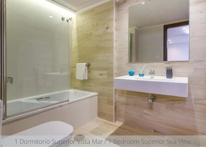 Aparthotel La Era Park 3*