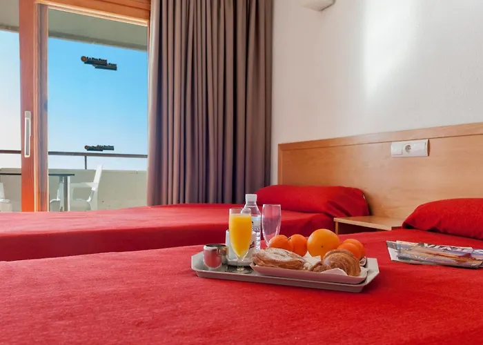 Aparthotel La Era Park 3*