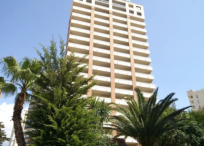 La Era Park 3*